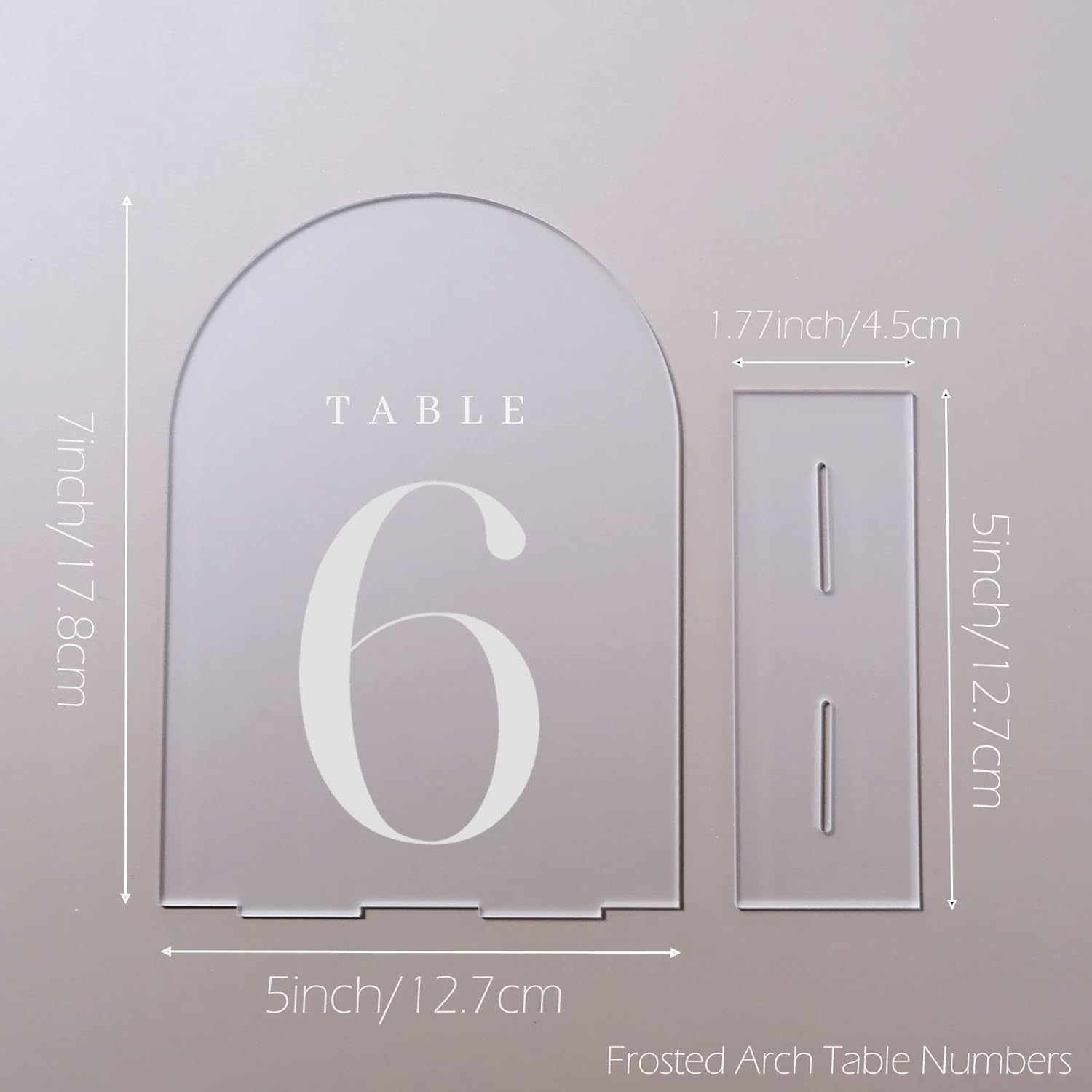 アクリル製テーブルナンバー（スタンド付き）5x7インチ、透明 - Table Number Gold のレビューと価格